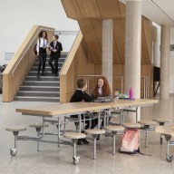 9SRL101230PRO3S-9SRL101230PRO3 Primo Oak Lifestyle